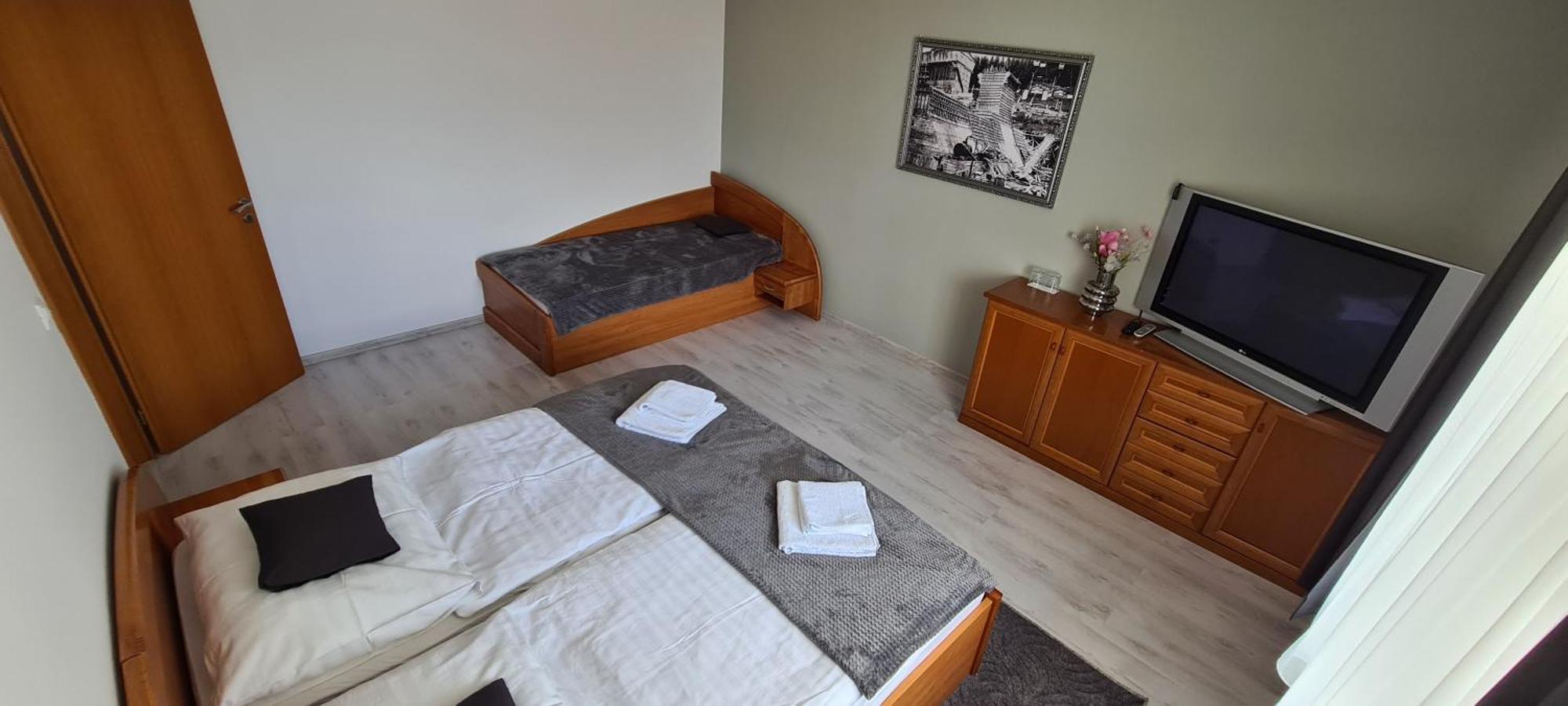 Port Club Pension & Restaurant Namiestów Pokój zdjęcie
