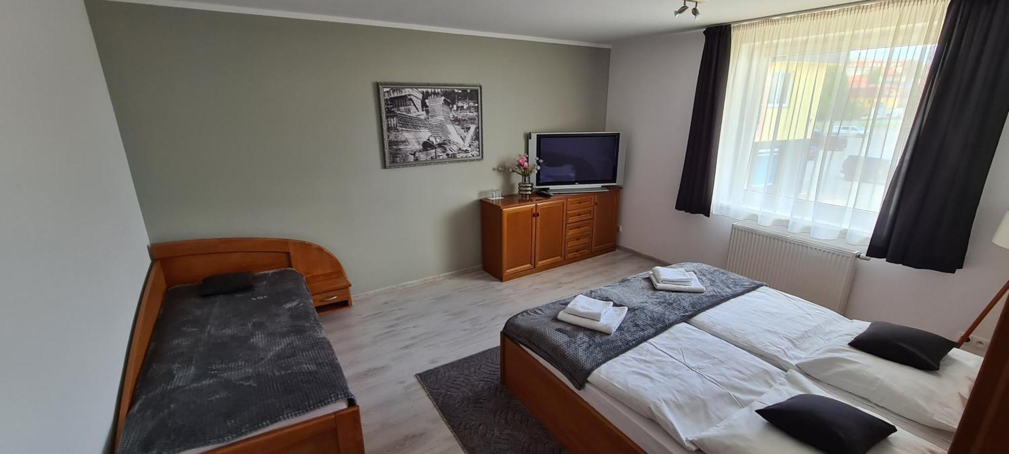 Port Club Pension & Restaurant Namiestów Pokój zdjęcie